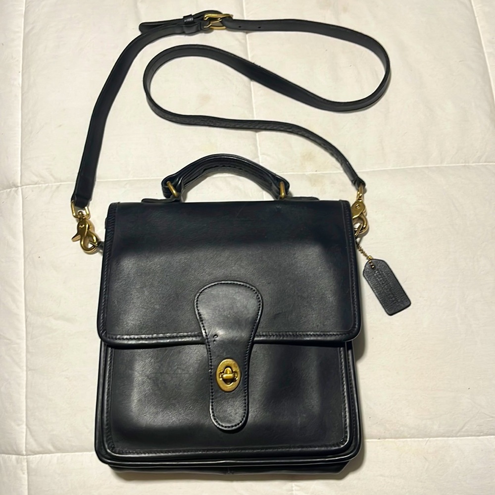 VINTAGE COACH Station Willis Black Leather Crossbody Purse Messenger 5130